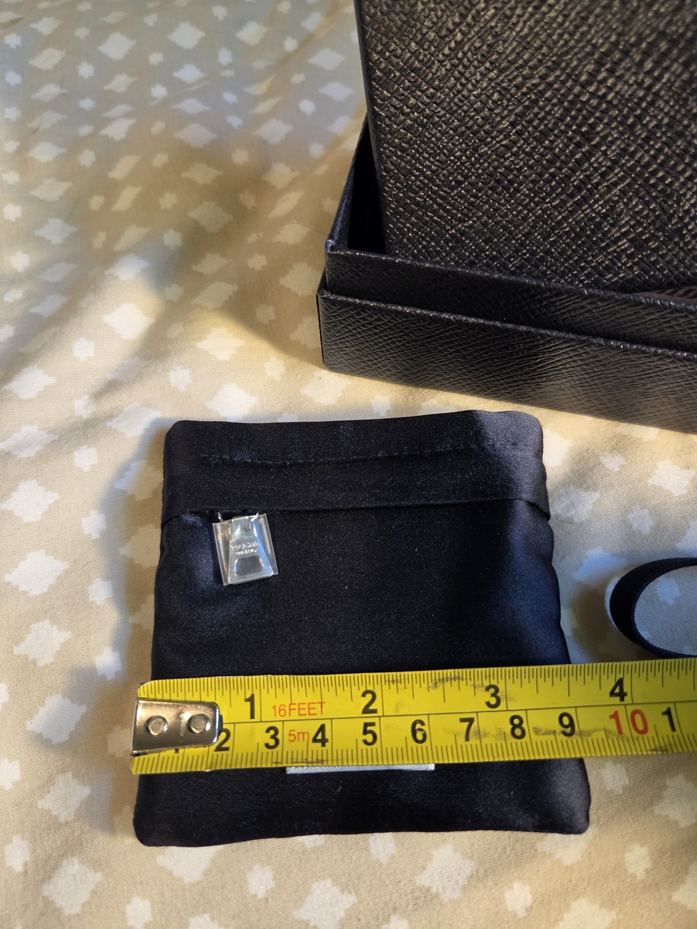 Prada Bundle - Picture 8 of 9